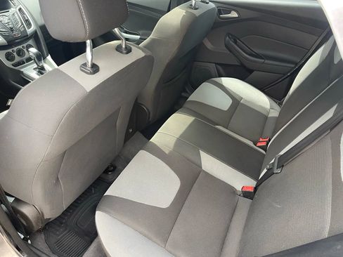 Used 2012 Ford Focus SE image 12
