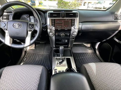Used 2022 Toyota 4Runner SR5 image 7
