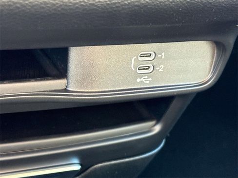 New 2026 Chrysler Voyager LX image 28