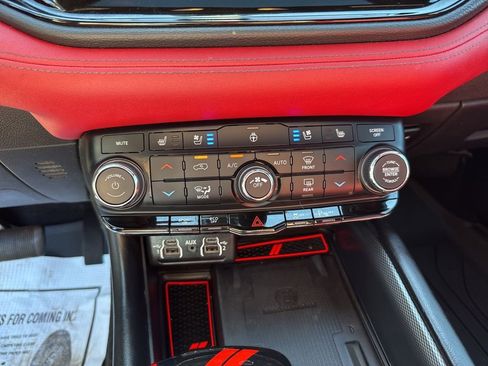 Used 2022 Dodge Durango R/T w/ Blacktop Package image 23