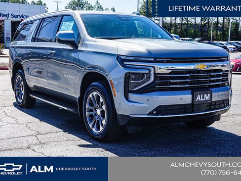 New 2026 Chevrolet Suburban LT w/ Comfort Package RWD image 5