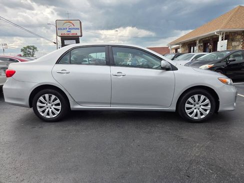 Used 2012 Toyota Corolla LE FWD image 6