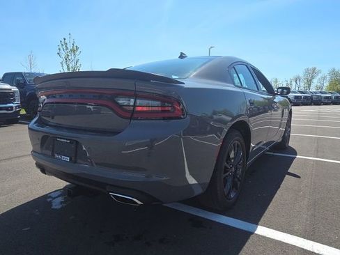Used 2023 Dodge Charger SXT w/ Blacktop Package AWD/4WD image 8
