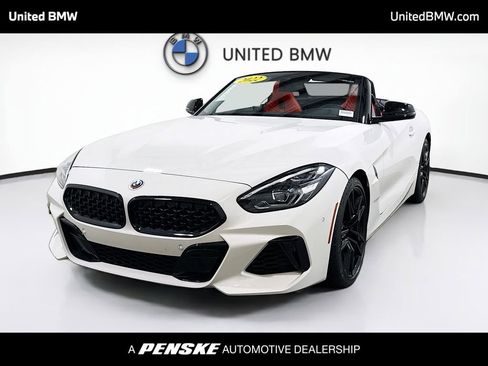 Certified 2022 BMW Z4 M40i w/ Premium Package image 1