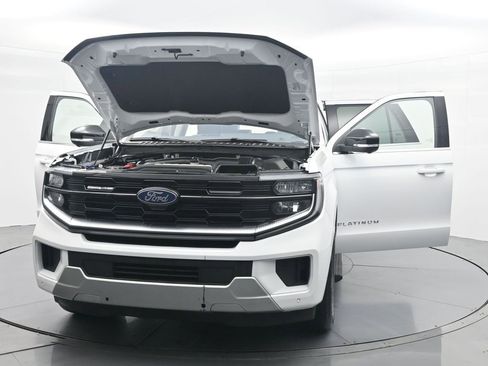 Certified 2025 Ford Expedition Max Platinum AWD/4WD image 33