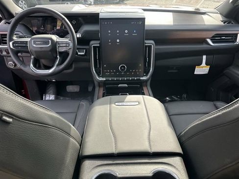 New 2026 GMC Yukon XL Denali w/ Sun & Power Step Package image 8