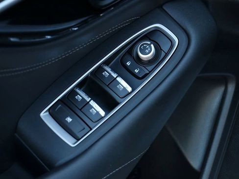 Used 2024 Subaru Legacy Limited AWD/4WD image 15