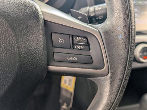 Used 2015 Subaru Crosstrek 2.0i Premium image 20