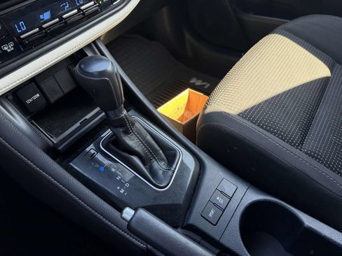 Used 2018 Toyota Corolla iM w/ All-Weather Mat Package FWD image 27