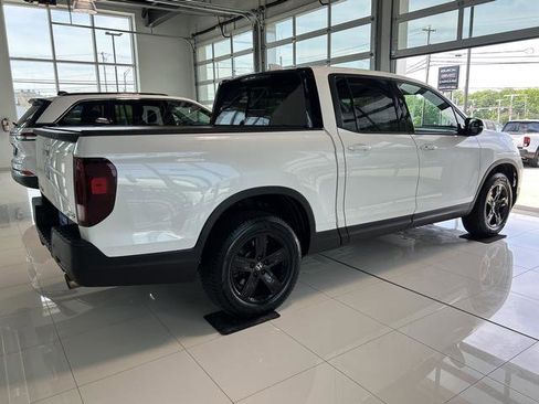 Used 2021 Honda Ridgeline Black Edition image 7