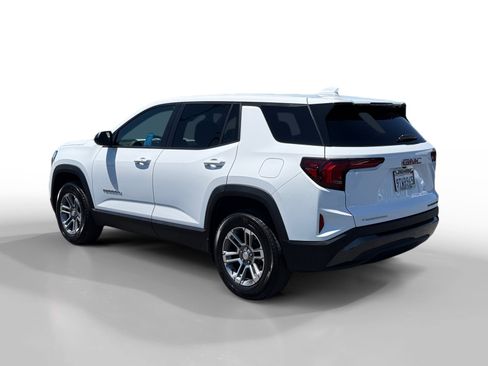 Used 2026 GMC Terrain Elevation FWD image 3