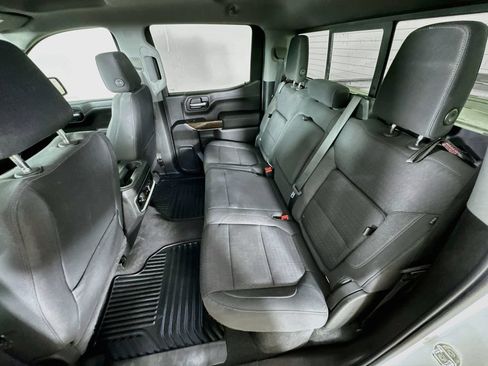 Used 2020 GMC Sierra 1500 Elevation w/ Elevation Value Package AWD/4WD image 23
