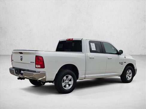 Used 2020 RAM 1500 Classic SLT w/ Luxury Group AWD/4WD image 5