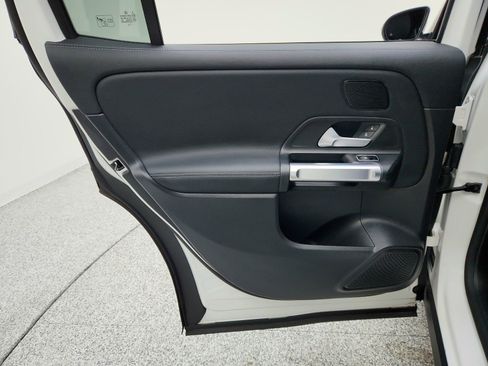 Certified 2024 Mercedes-Benz EQB 250+ image 20