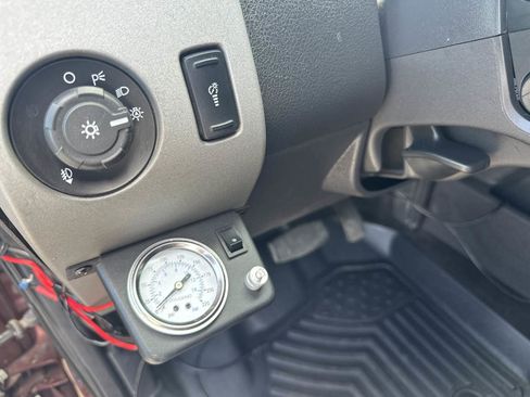 Used 2016 Ford F250 Lariat w/ Chrome Package image 13