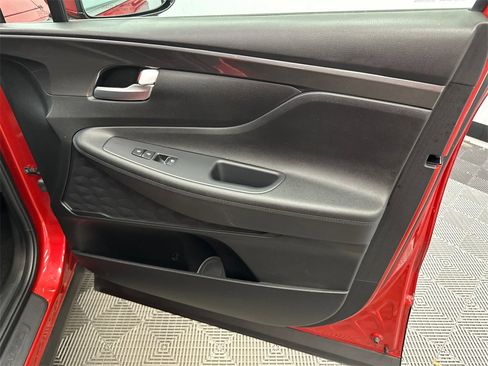 Used 2023 Hyundai Santa Fe SEL image 15