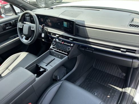 New 2026 Hyundai Santa Fe Calligraphy FWD image 17