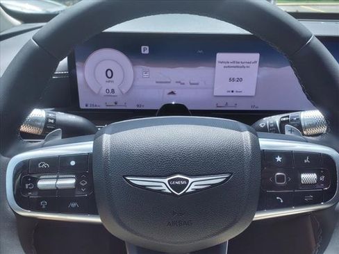 Used 2025 Genesis GV80 2.5T image 12