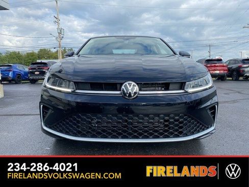 New 2026 Volkswagen Jetta SEL image 7