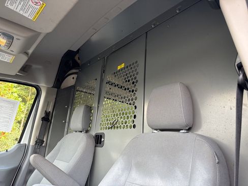Used 2016 Ford Transit 250 130 Medium Roof w/ Exterior Upgrade Package image 27