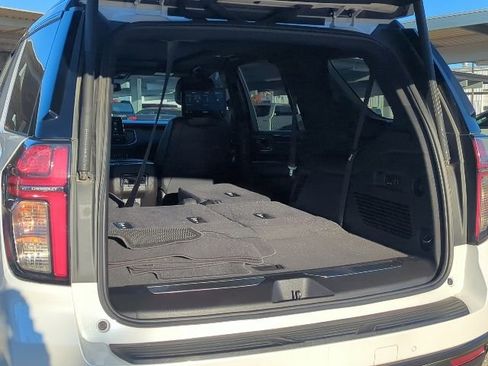 Used 2021 Chevrolet Tahoe RST w/ Luxury Package image 25