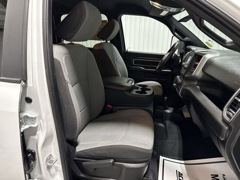 Used 2024 RAM 3500 SLT w/ Quick Order Package 2YG SLT image 29