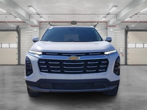 New 2026 Chevrolet Equinox LT w/ Safety and Technology Package image 2