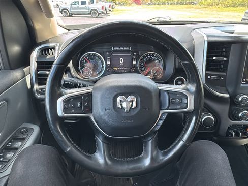 Used 2019 RAM 1500 Big Horn AWD/4WD image 10