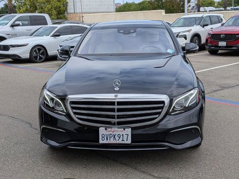 Used 2019 Mercedes-Benz E 300 image 2