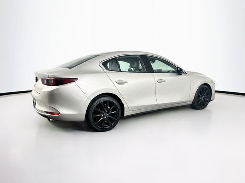 Used 2024 MAZDA MAZDA3 s FWD image 9
