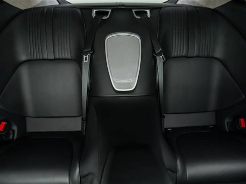 Used 2019 Aston Martin DB11 Base image 20