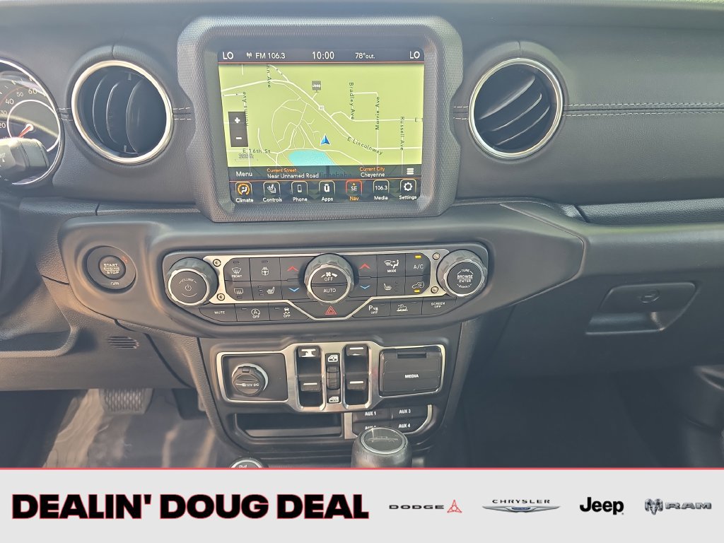 Used 2020 Jeep Gladiator Overland AWD/4WD image 18