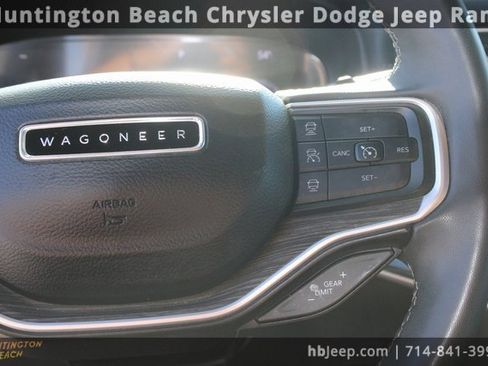 Used 2022 Jeep Wagoneer Series III image 22