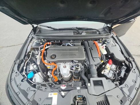 Used 2025 Honda Accord Sport image 11