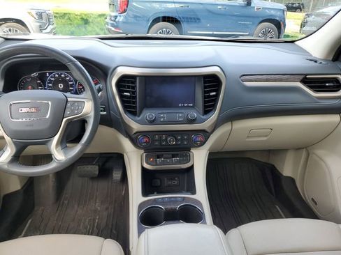 Used 2021 GMC Acadia Denali w/ Denali Technology Package image 13