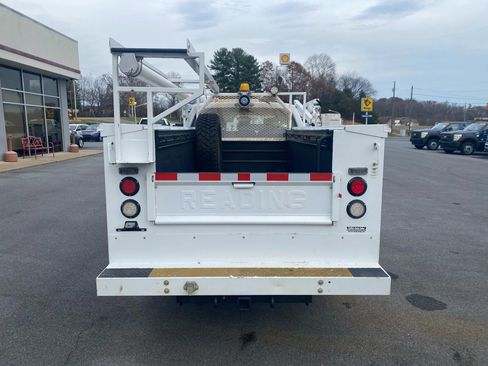 Used 2011 Ford F350 XL image 6