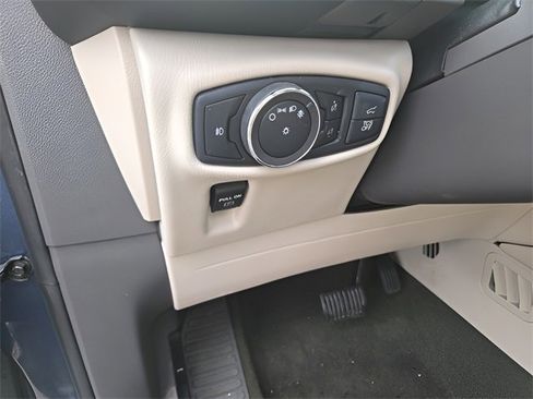 Used 2019 Lincoln Nautilus Reserve image 13