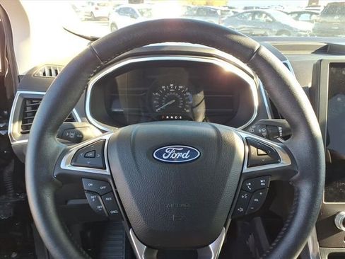 Used 2021 Ford Edge Titanium w/ Canadian Touring Package AWD/4WD image 17
