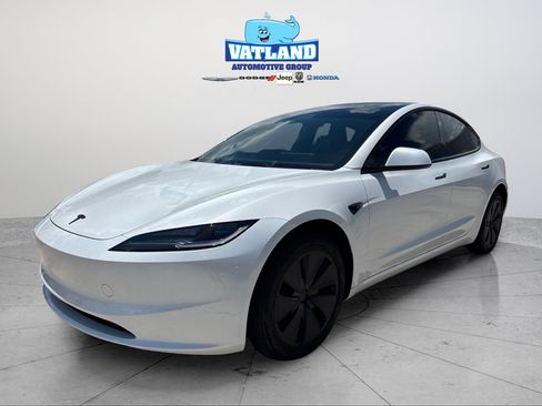 Used 2025 Tesla Model 3 Long Range RWD image 21