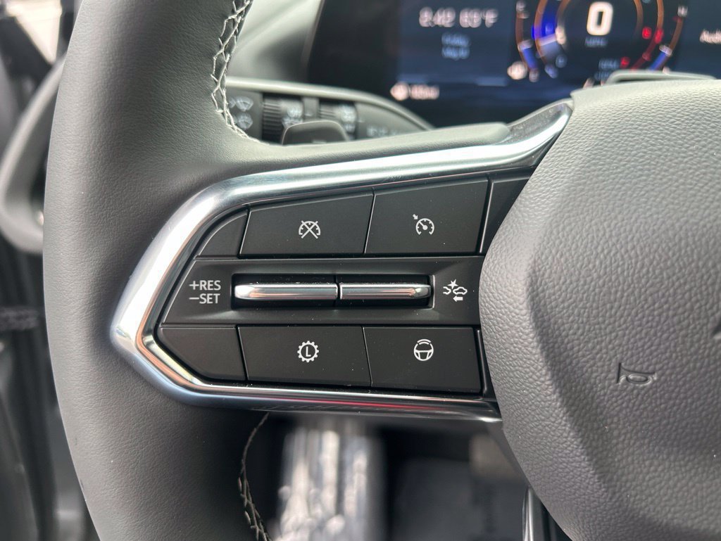 New 2026 Chevrolet Traverse High Country FWD image 25