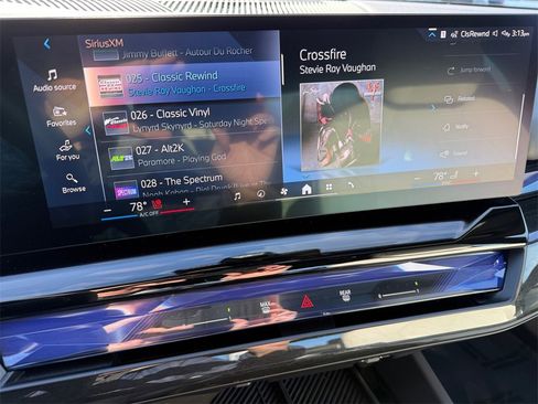 Certified 2026 BMW i5 eDrive40 image 23