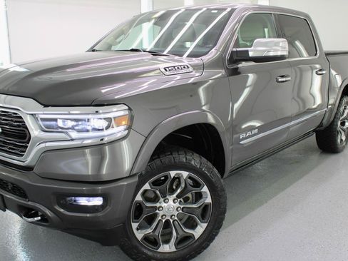Used 2019 RAM 1500 Limited w/ Advanced Safety Group AWD/4WD image 13