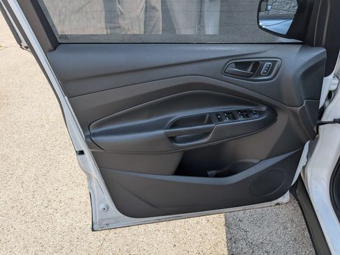 Used 2017 Ford Escape S FWD image 11