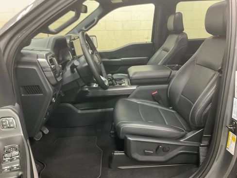Used 2025 Ford F150 Lariat AWD/4WD image 8