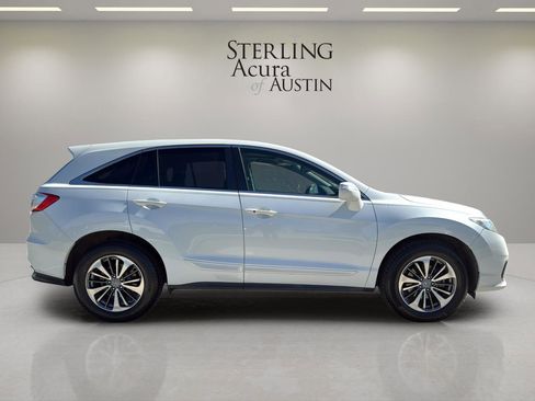 Used 2017 Acura RDX FWD w/ Advance Package image 4