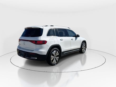 Used 2024 Mercedes-Benz EQB 250+ image 8