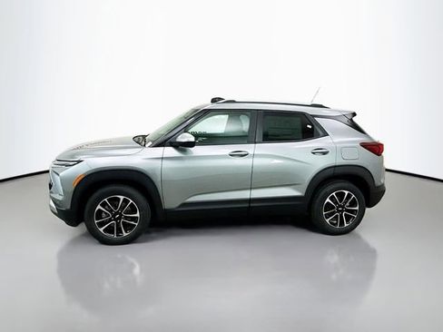New 2026 Chevrolet TrailBlazer LT w/ Convenience Package FWD image 6