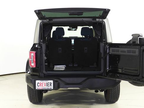 Used 2023 Ford Bronco Outer Banks image 10