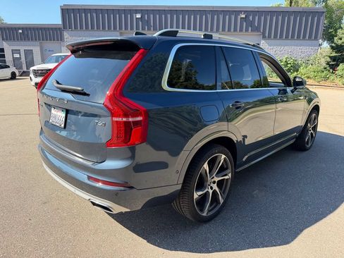 Used 2019 Volvo XC90 T6 Momentum w/ Advanced Package AWD/4WD image 12