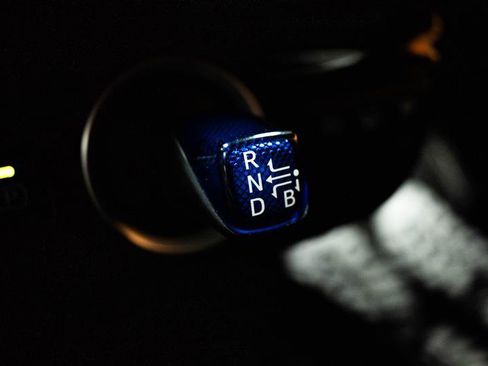 Used 2020 Toyota Prius Prime LE FWD image 19